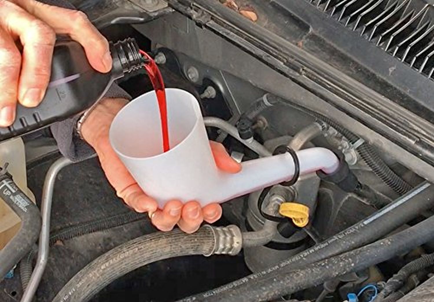 Lisle 18232 Offset Funnel With Cap & Lid