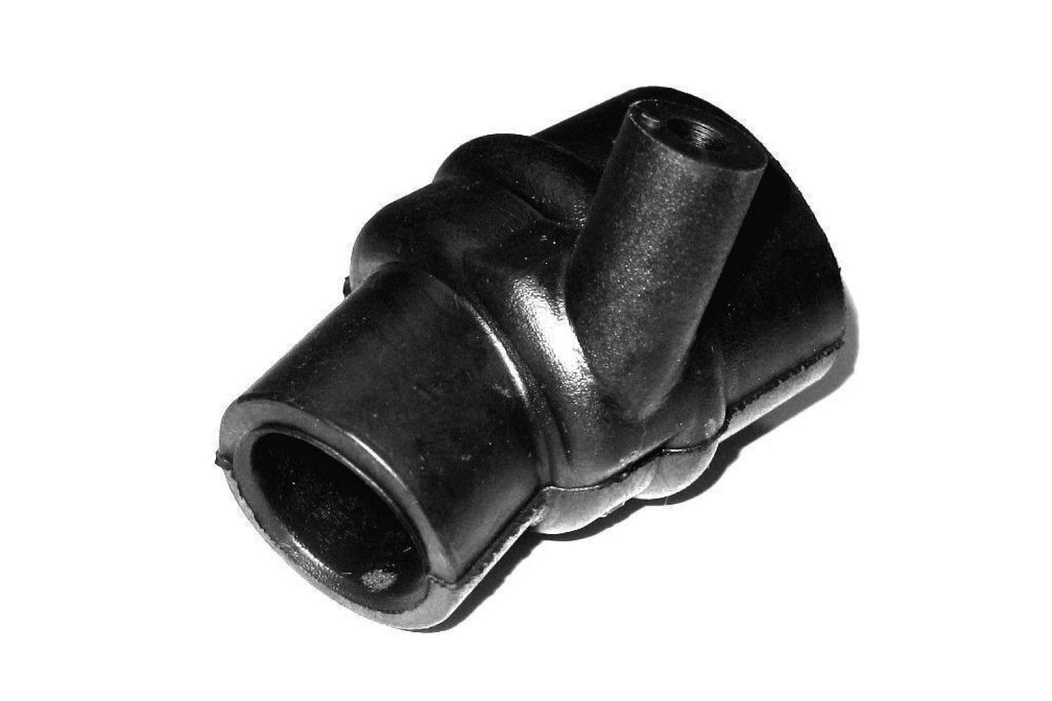Vaico v30 0928 engine crankcase breather hose for 90 92 mercedes benz